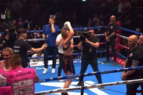 Boxing: Daniella Hemsley flashes crowd after Kingpyn Boxing